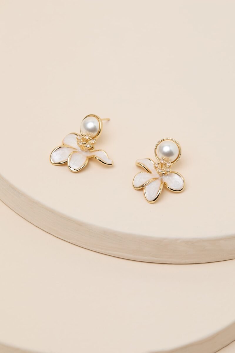 Petula 14kt Gold Pearl Flower Drop Earrings